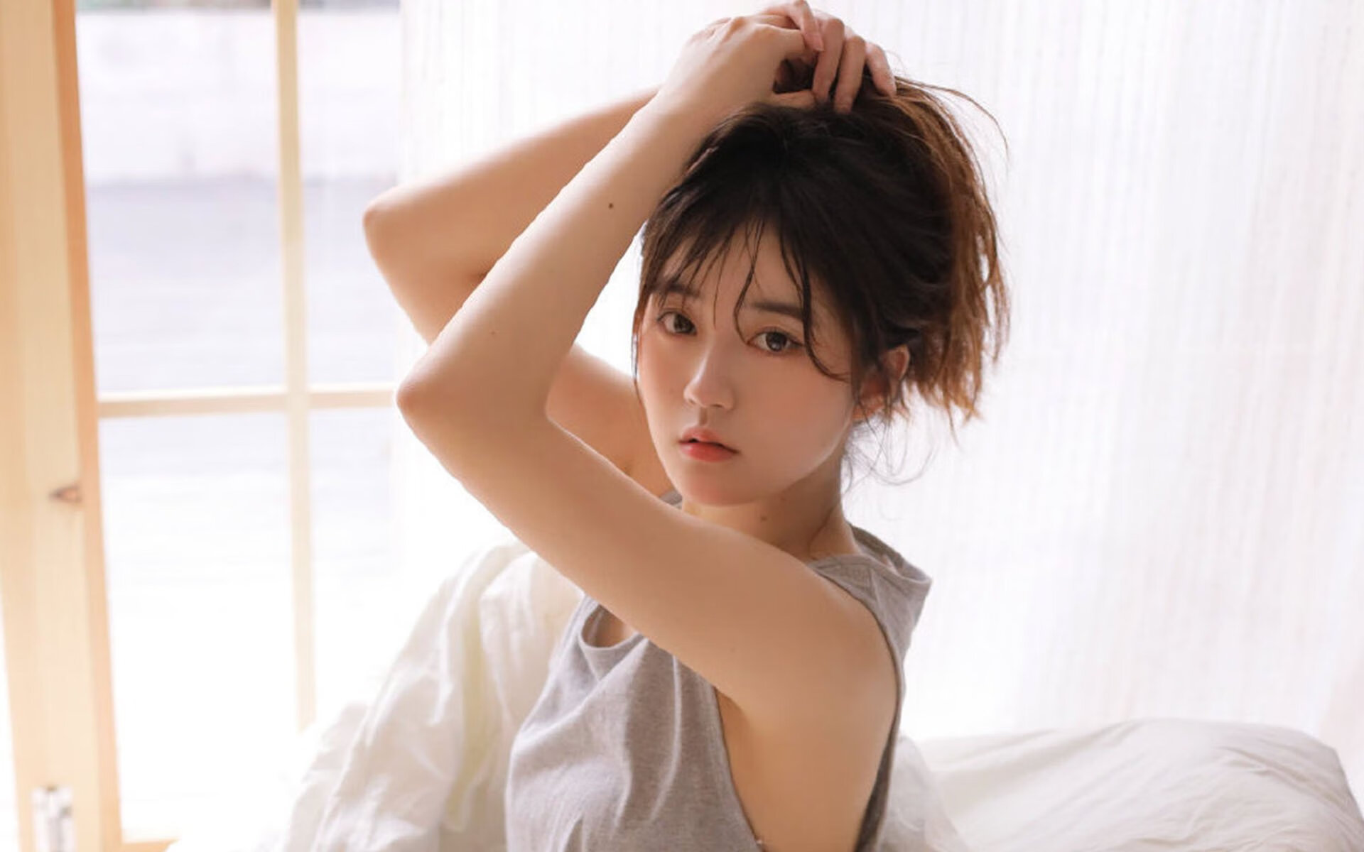 “高校足球联赛精彩纷呈，校际竞争激烈”，高校足球队排名